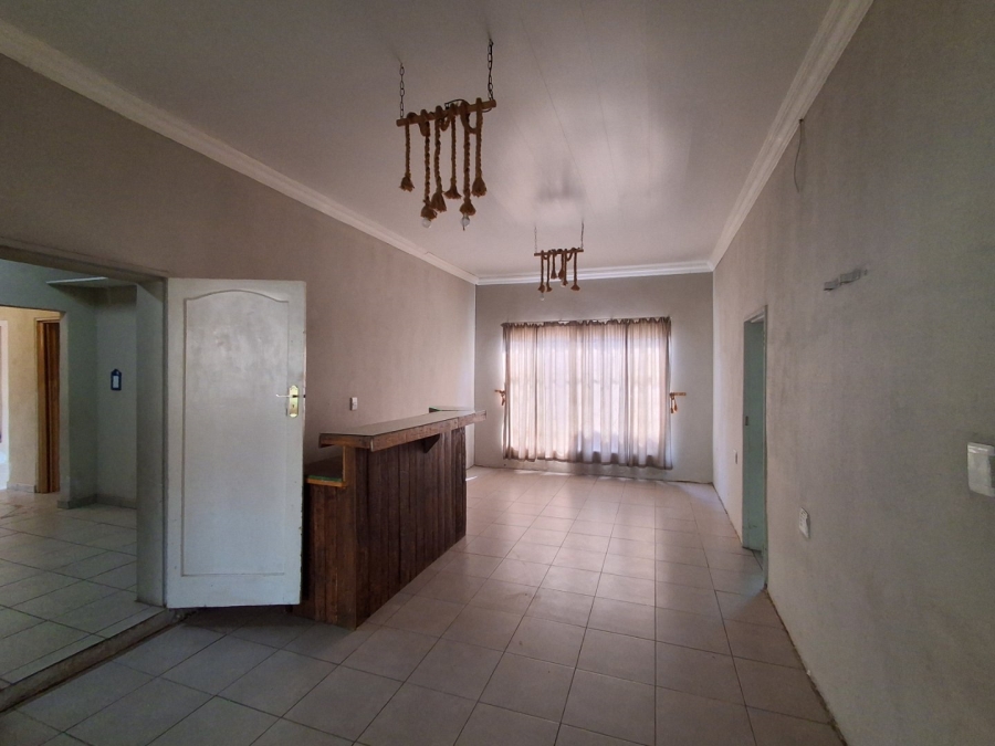 4 Bedroom Property for Sale in Elandia North West